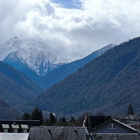 Appartement Vert Tendre Face A La Montagne Bagnères-de-Luchon Exteriör bild