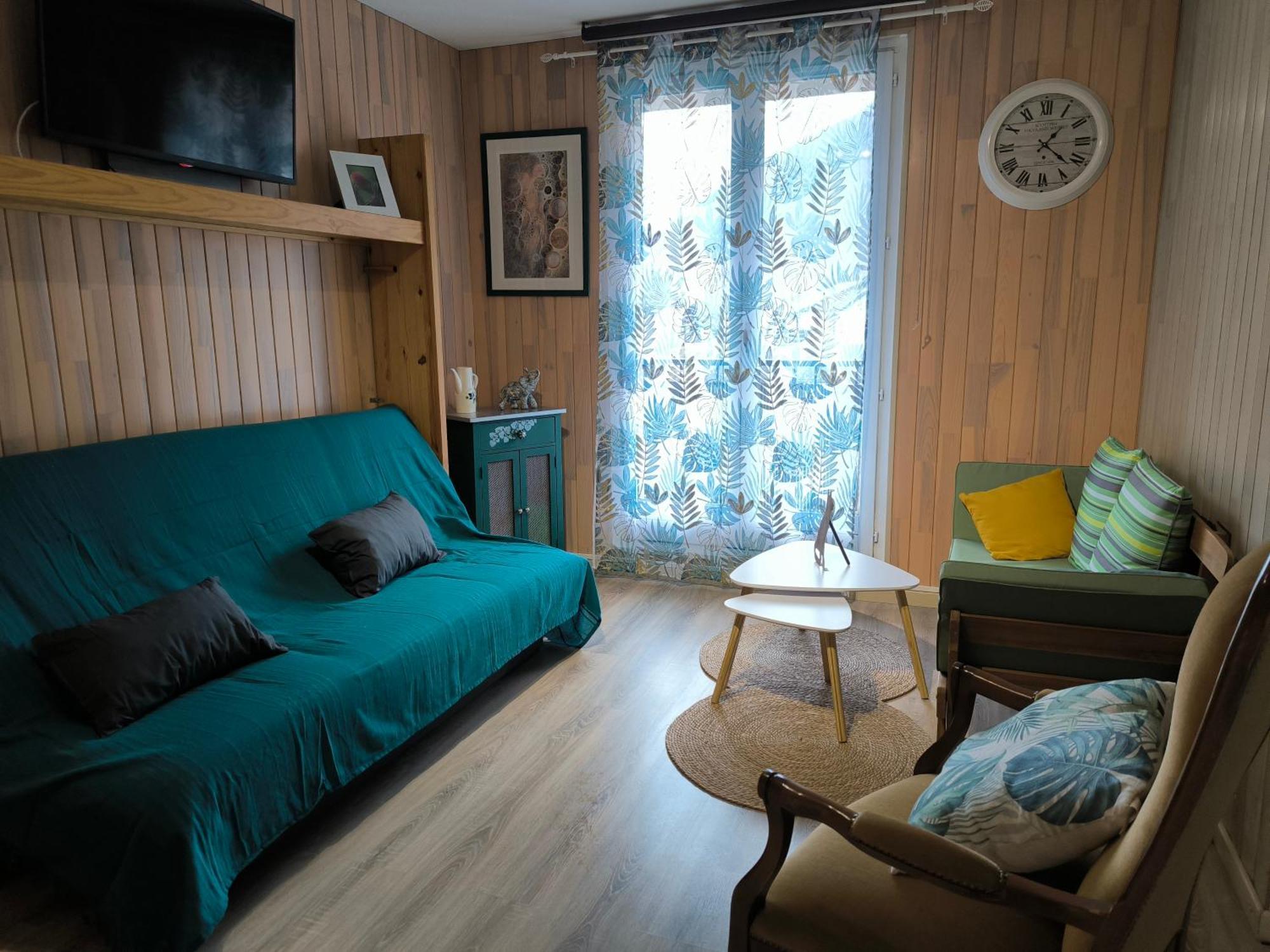 Appartement Vert Tendre Face A La Montagne Bagnères-de-Luchon Exteriör bild